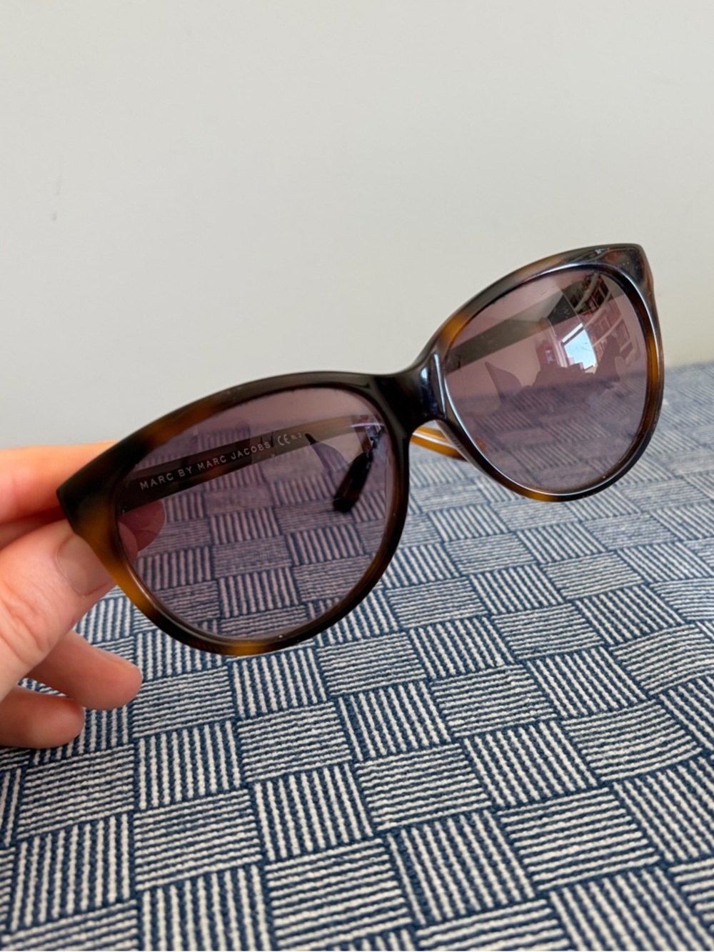 Marc by Marc Jacobs Cat Eye Sunglasses - tortoiseshell